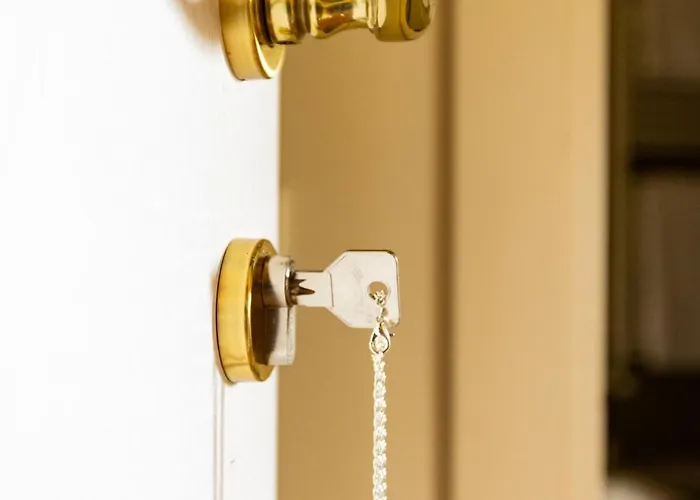 Πανσιόν Corte Bioti 3*